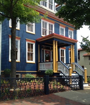 Prince George Street Guide to Deals and Specials; Academy Bed and Breakfast
