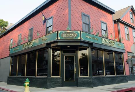 lewnes-steakhouse Lewnes