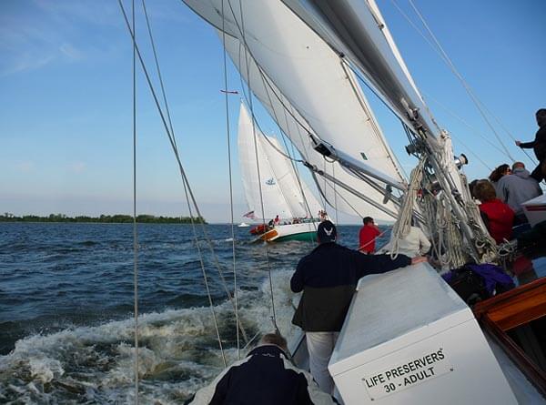 wednesday night sailboat races annapolis